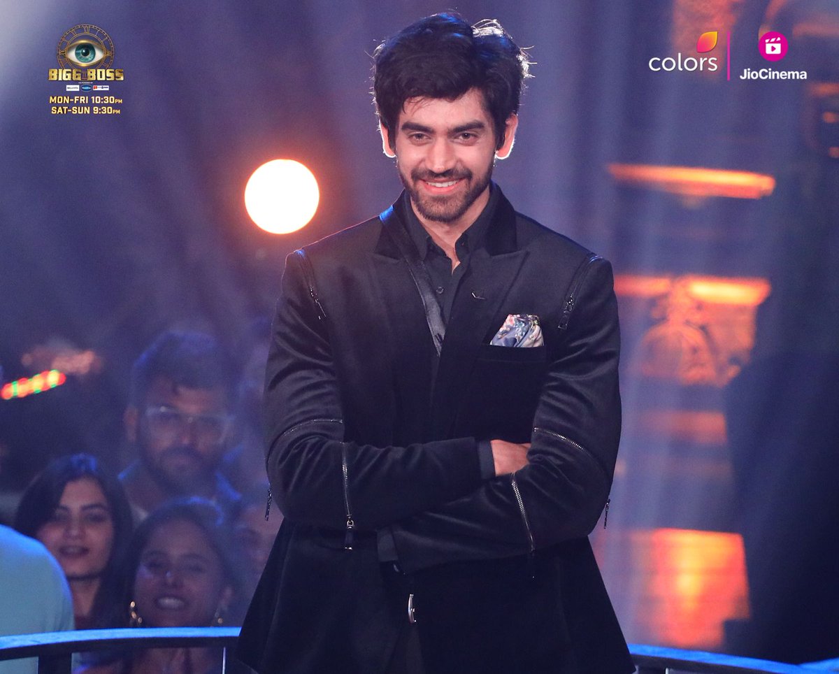 Describe #AvinashMishra Journey Video in One Word

Rate his Journey Video on a scale of 1 to 5. #BiggBoss18

Retweet 🔃 - BLOCKBUSTER!!!
Like ❤️ - Hit