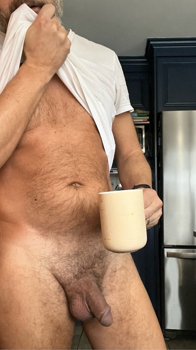 metoo4040's tweet photo. Coffee anyone?? https://t.co/gUfUIZbRDS