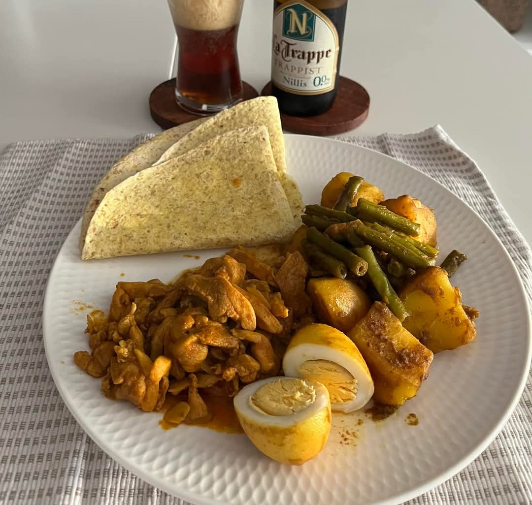 ziekenverzorger's tweet image. Heerlijke #roti gemaakt