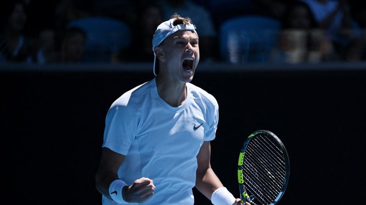 BuzzerPicks's tweet image. #AusOpen day 5

✅1u Musetti ML vs Shapovalov +110 
✅1u Rune ML vs Berrettini +127
✅1u Shelton + Moutet MLP +105
✅1u Etcheverry-Giron o38 -123
✖️0.75u Garin +2.5 sets vs Fritz +160
✖️0.1u Garin ML vs Fritz +1670

+7.4u in the tournament 💰 

Join 👉🏻 whop.com/buzzerpicks