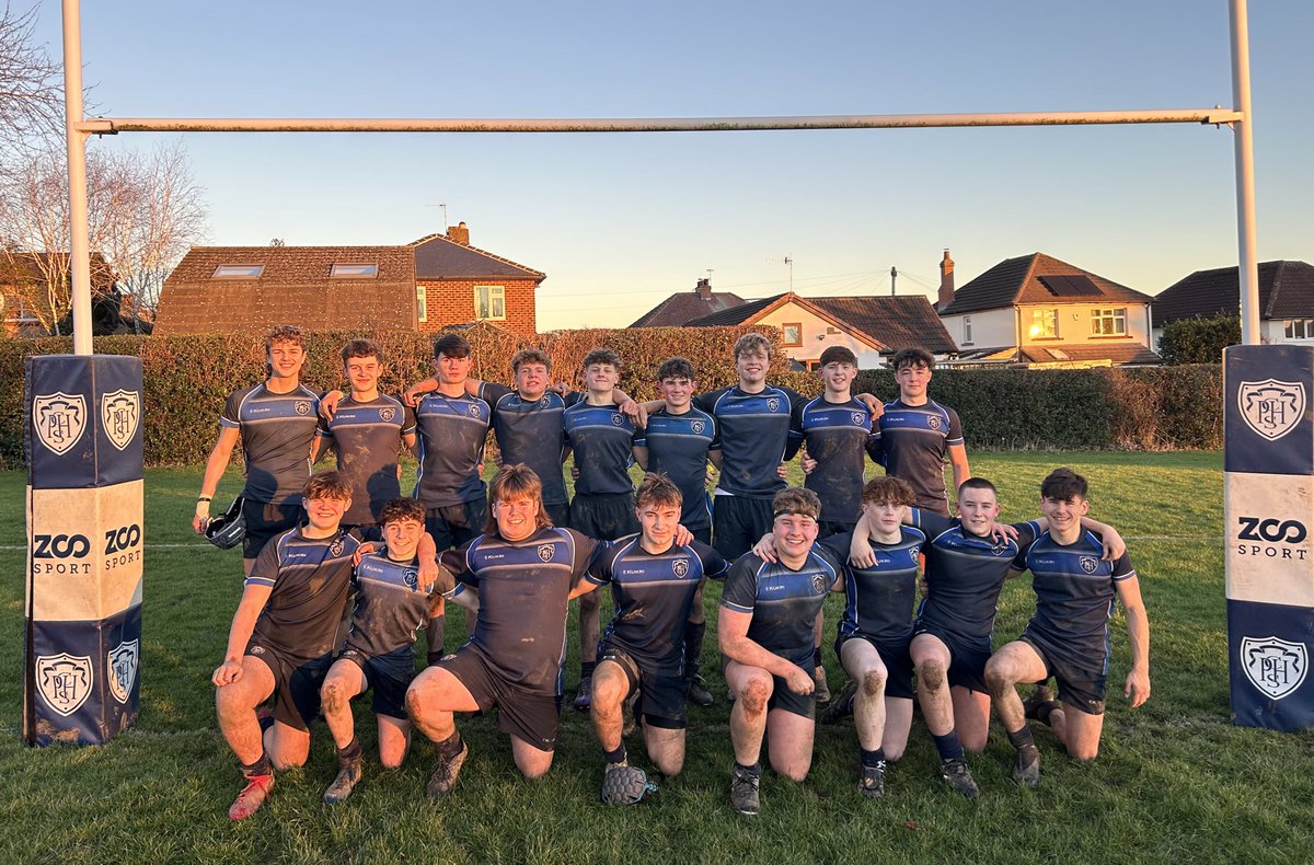 Massive well done to the U15 rugby team who beat Solihull School this afternoon in the <a href="/SchoolsCup/">Continental Tyres Schools Cup</a> 36-12 to reach the last 8 of the National Vase. Top performance and excited for the live draw and next round in February. #HTID #inthehunt 🏉👍🏻