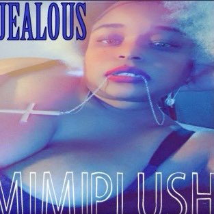 MimiChanPlush's tweet photo. #NewProfilePic #streamingonallplatforms #jealous https://t.co/NGprnvNRYb