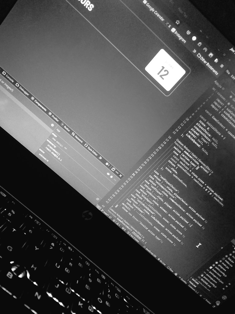 isaacmakinde_'s tweet photo. 🎯 Day 8 of #100DaysOfCodeAndDesign with @SarcasticGeek4u
Started a project from @frontendmentor site,
Rock-Paper-Scissors game🤞
Applying everything I’ve learned so far, React Router, useReducer and the Context API🔥
Excited to bring it all together! 🚀
#Reactjs #useContext https://t.co/awbY8kaET4