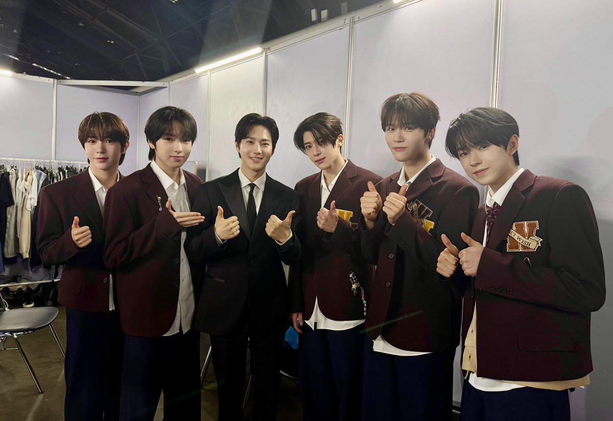 at 2024 Asia Artist Awards with senior Suho