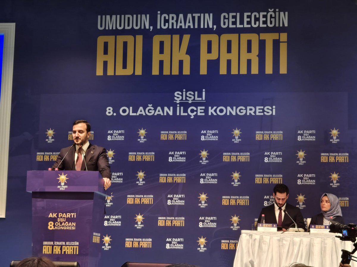 HKBARAN's tweet photo. Ak partimiz'in Şişli ilçe 8.olağan kongresindeki muhteşem,coşku ve heyecanla ilçe başkanlığına seçilen değerli dava ve yol arkadaşım @srkplt başkanımızı ve seçilen yönetimine başarılar diliyorum.
@efkanala 
@abdullahozdemir 
@osmannnurika 
@akpartiistanbul 
@AKPartiSisli https://t.co/IHRVONy18H