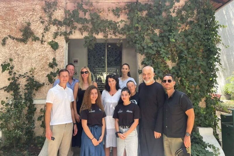 Courrier des Balkans tweet media