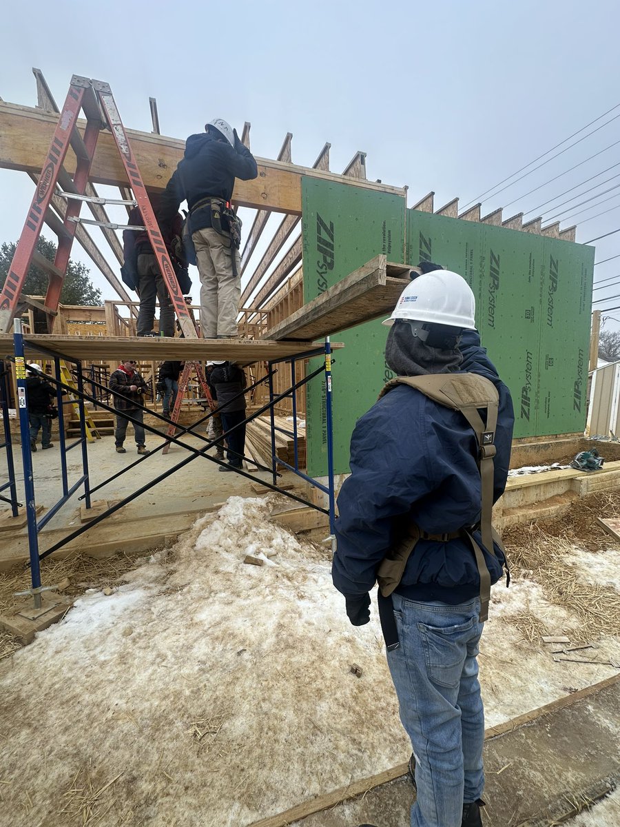 Thomas Edison High School of Technology standers are working hard to get Student Built House #44 up and running! 🏠 Our construction students are braving the cold and putting in the work. Proud of their dedication! #CTE #FutureBuilders #MCPS