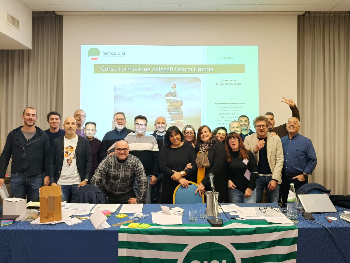 FemcaUmbria's tweet photo. Un vecchio proverbio cinese dice che l'apprendimento è un tesoro che seguirà il suo proprietario ovunque. 
Noi in femca #umbria lo abbiamo fatto: due giornate di formazione sui temi della contrattazione, negoziazione e gestione delle relazioni industriali @FemcaCISL https://t.co/tuDzClLOeO