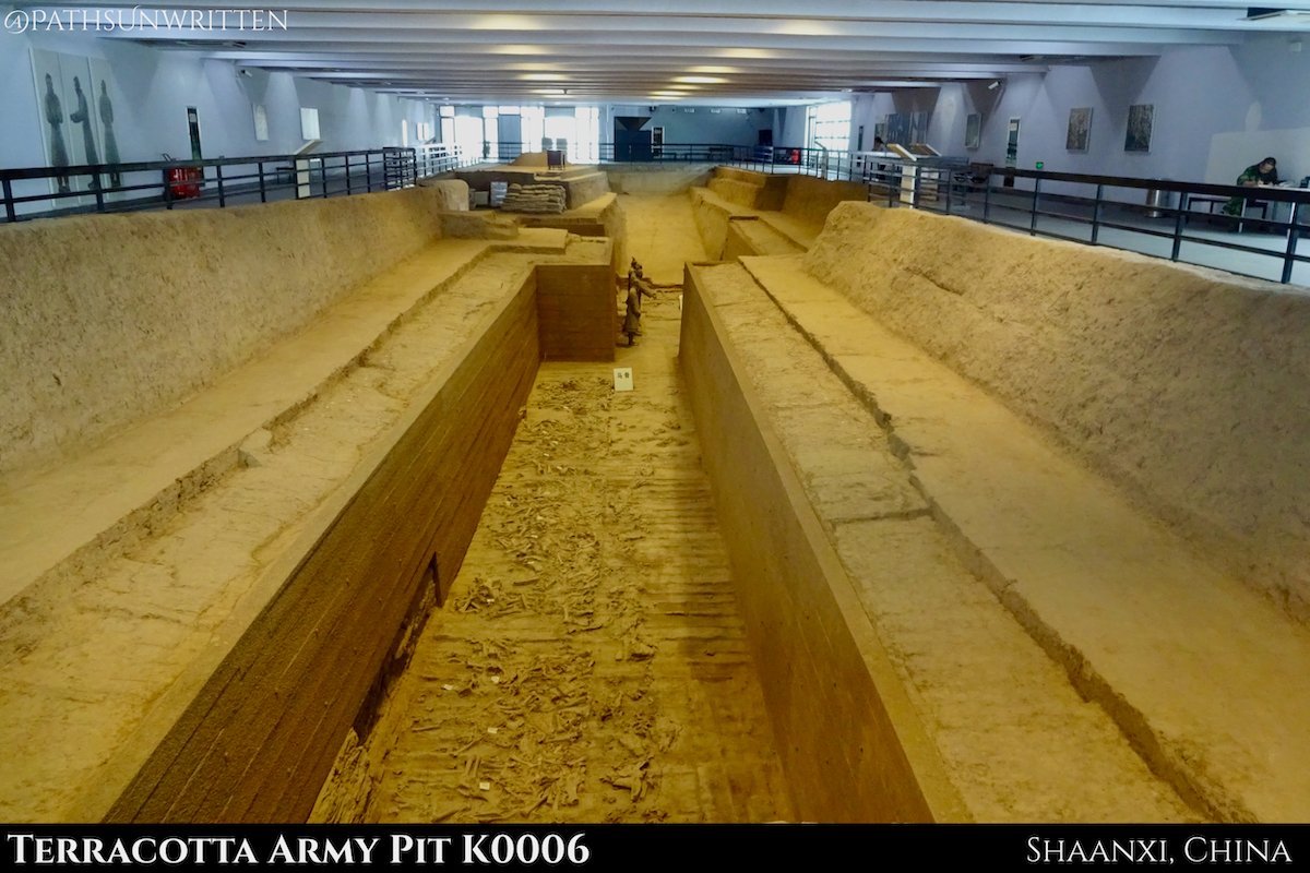 These include parts from a destroyed wooden chariot, skeletons from 9 horses, four chariots, 12 terracotta figures representing charioteers and public officials. Other smaller finds in the pit included 4 bronze axes, a bronze ring, and one ceramic jar.

#archaology #china #travel