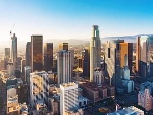 sellwitherin1's tweet photo. New study finds people who move to bigger cities for jobs that pay more typically pay higher housing costs that offset the higher wages. https://t.co/fGyJuB0dYB https://t.co/W8mNAwxexu
