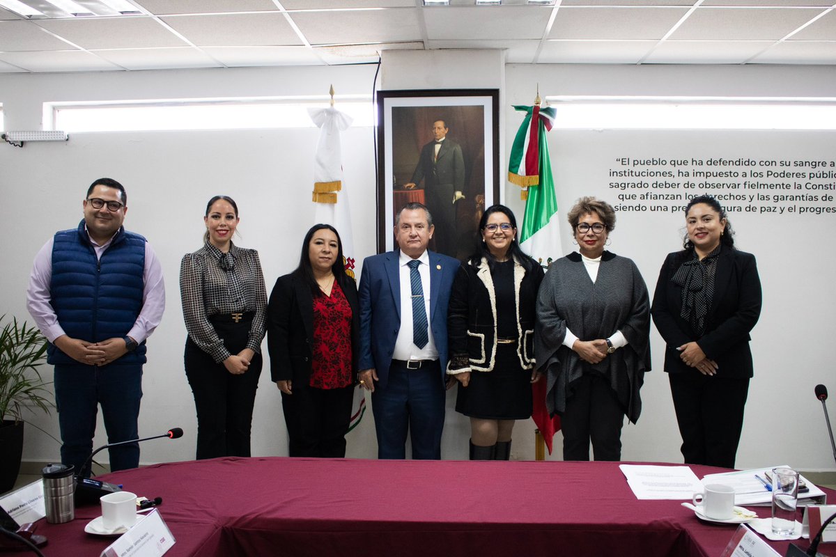 VERIVAI's tweet image. El Comisionado Presidente David Agustín Jiménez Rojas participó en la Primera Sesión Extraordinaria del Órgano de Gobierno de la Secretaría Ejecutiva del Sistema Estatal Anticorrupción de Veracruz. 

#Transparencia #Anticorrupción #IVAI