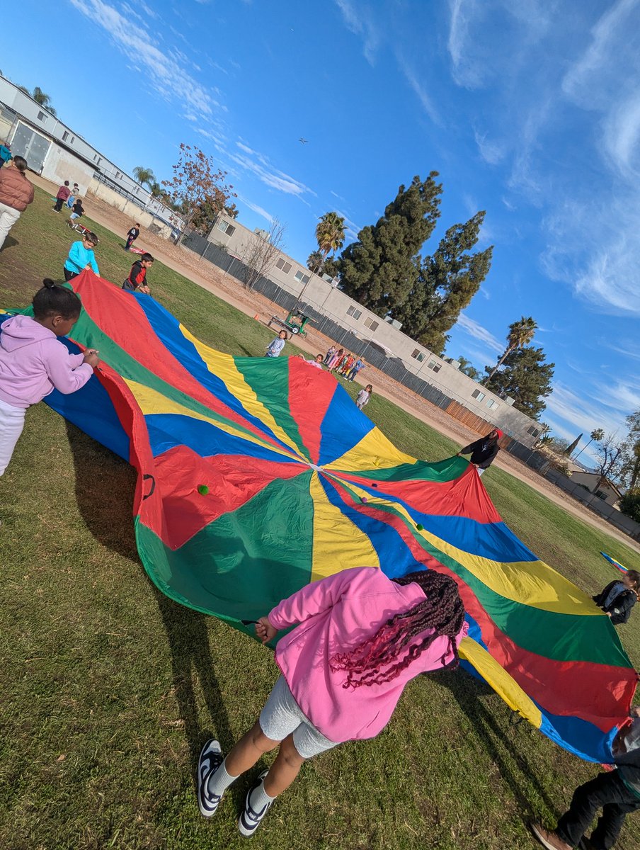 Sarah Wright tweet media