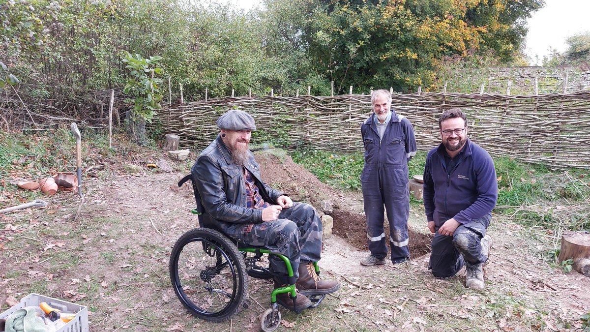 We'll be taking you behind the scenes of The Moors at Arne project with <a href="/kiergroup/">Kier Group</a> <a href="/EnvAgency/">Environment Agency</a> <a href="/NaturalEngland/">Natural England</a>  and <a href="/Natures_Voice/">RSPB</a> at 8pm on BBC Two on #DiggingForBritain - don't miss it!

ow.ly/Iwhn50UHRk9