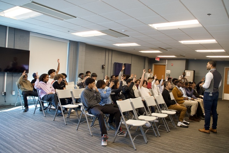 BloomfieldPS's tweet photo. The Young Men of Excellence Club had an amazing time at the CIAC Men of Color Leadership Conference! Special shoutout to our students, including Chris Prescott, for participating as students and staff. Chris served as a panelist and breakout presenter sharing wisdom &amp; inspiration https://t.co/yZcg38XWJj