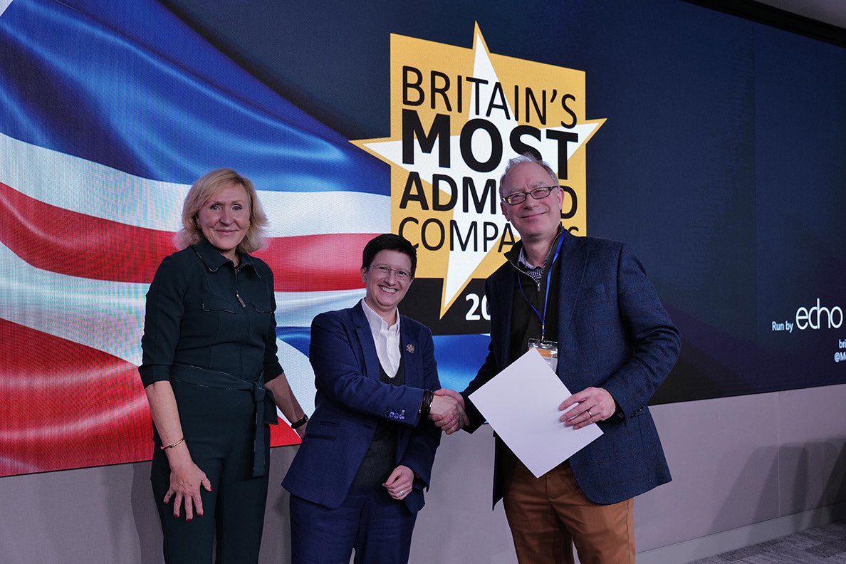derwentlondon's tweet photo. Our Chief Financial Officer Damian Wisniewski receiving the award. https://t.co/dHgf5qmfUC