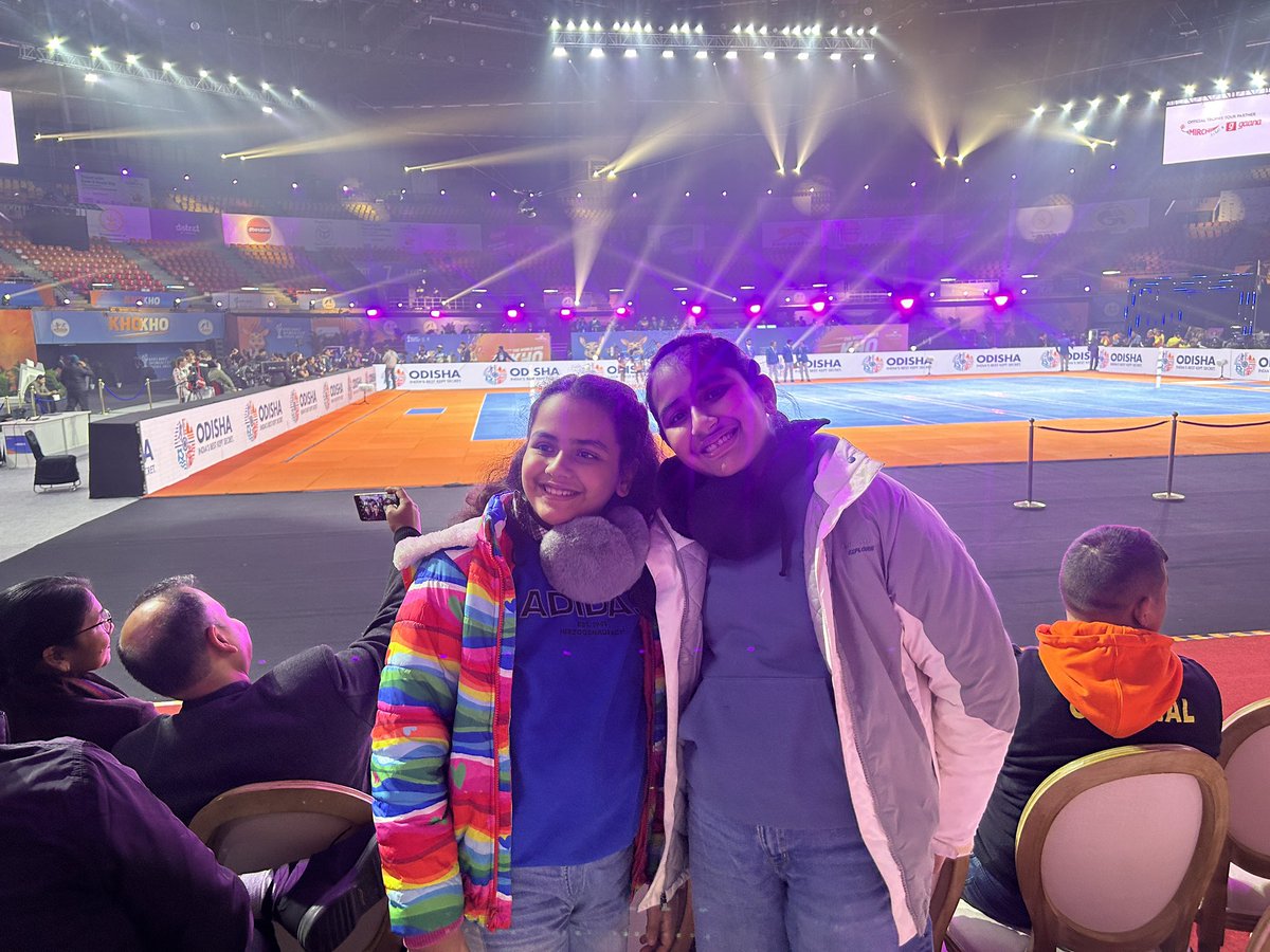 rglarora's tweet photo. Had a wonderful evening with family watching Indian Women &amp; Men Kho Kho team playing at 1st ever Kho-Kho World Cup. Thanks for the wonderful hospitality @SudhanshuBJP &amp; Vinod Ji . https://t.co/DhXmenIn9B