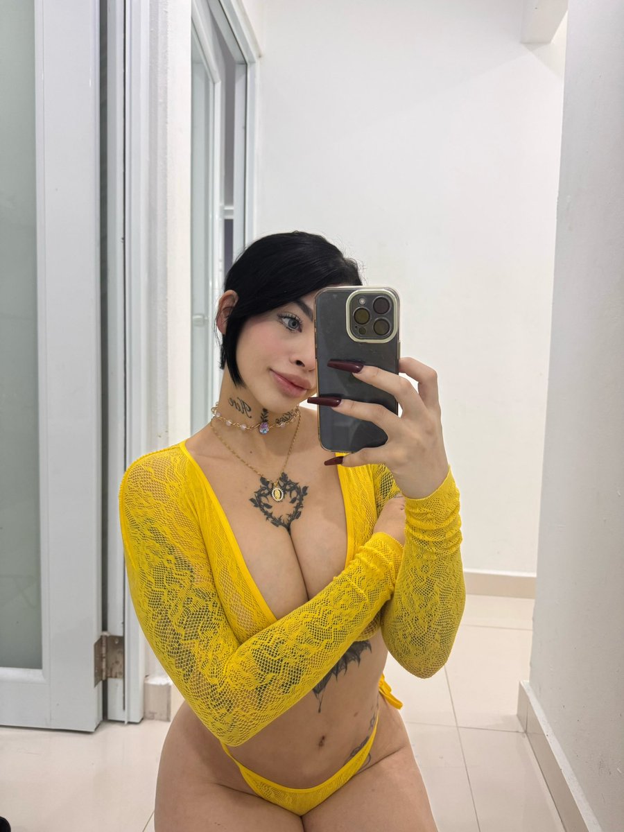 lunadelmarpr's tweet photo. https://t.co/BYkwHSAFSZ 💛✨ https://t.co/tXWtLVZKNo