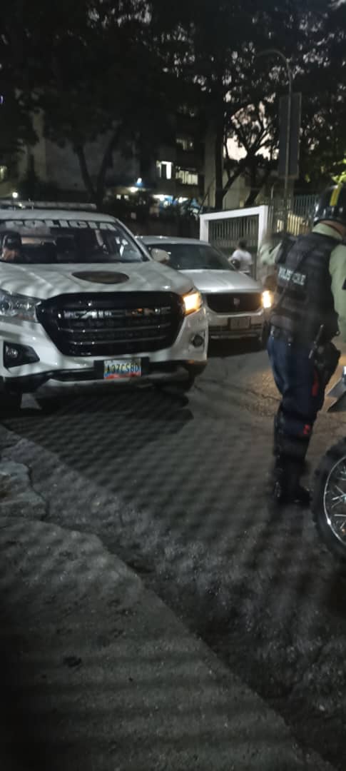 Asociación de Vecinos El Llanito tweet media