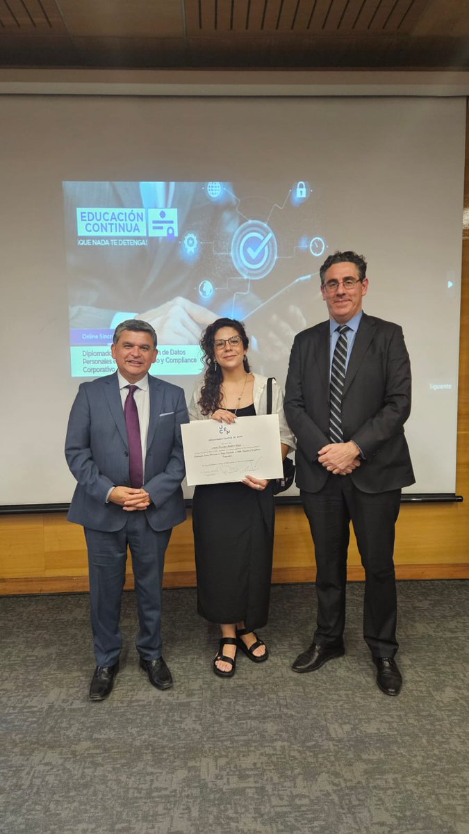MentaJengibre2's tweet photo. Lo logré!!! Diplomada Nueva Protección de Datos Personales en Chile: ejercicio y compliance corporativo. 
Privacidad? Acá estoy 🫡 https://t.co/z0bbMDv1dr