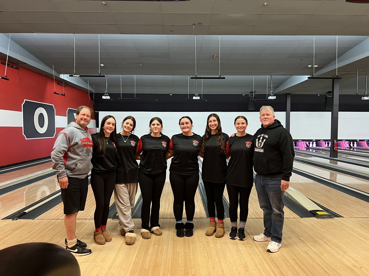 MineolaAthletics tweet media