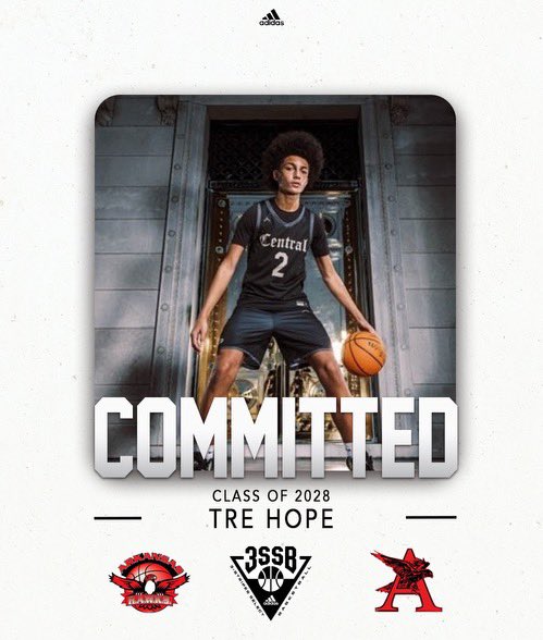 CoachBuchanan22's tweet photo. Welcome @_tre2shifty to the HAWKS FAMILY. He’s a 6’4 wing player that plays on both ends. He can guard the 1-4 and some 5s. The kid some tremendous outside. He can shoot the 3ball and he’s play with some grit and effort. Remember the name! #ArkHawks #3SSB @adidasbasketball https://t.co/1C6SDXFYNo