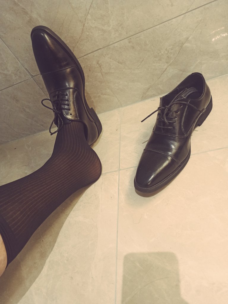 出新👞，🐴42-43