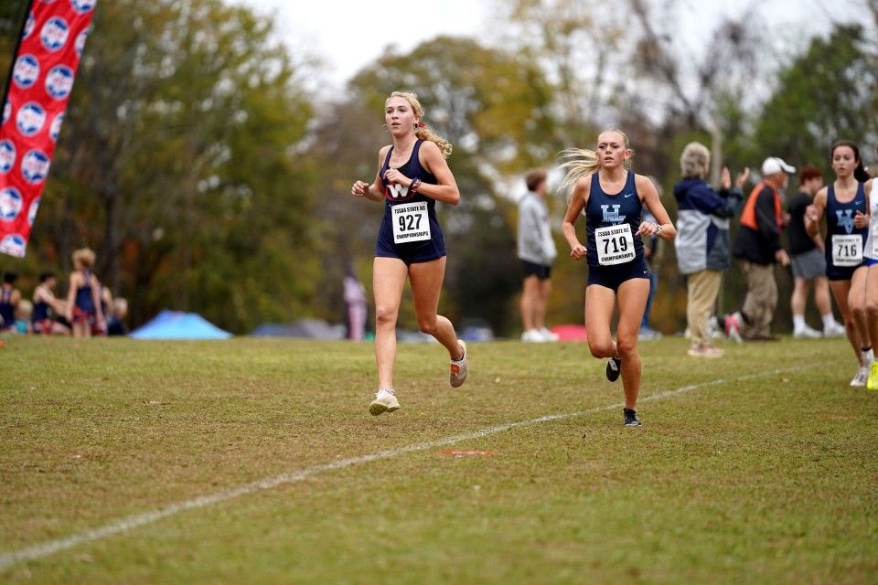 WestHighXC's tweet photo. Congrats to freshman Campbell Asti who selected to the All-5Star Preps Cross Country Third Team today! https://t.co/r5jJqAv4Nj