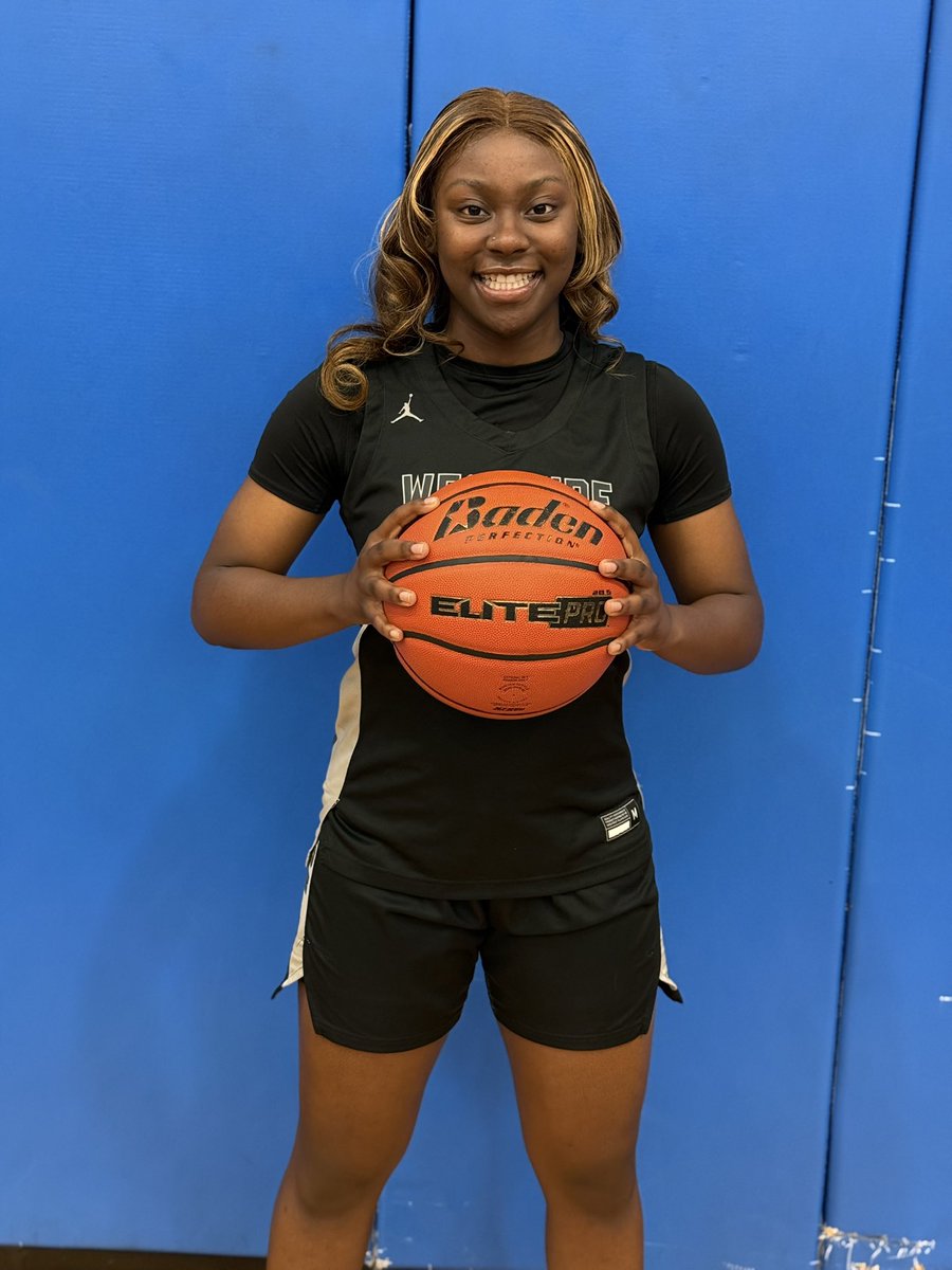 WestsideWBB's tweet photo. Congratulations to our very own @kryst3ncarter and @_dakotadale for being nominated as a @McDAAG All-American! https://t.co/pqQ7zZETV5