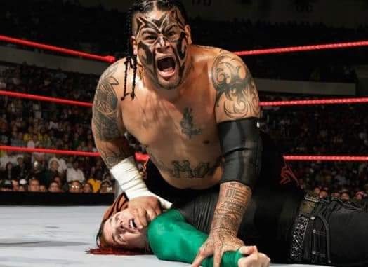 2000s_WWE's tweet photo. The Samoan Bulldozer!! https://t.co/PXs6vnORB6