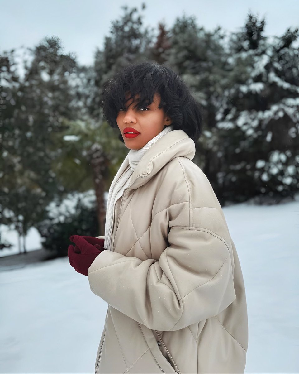 China Anne McClain thinker tweet media