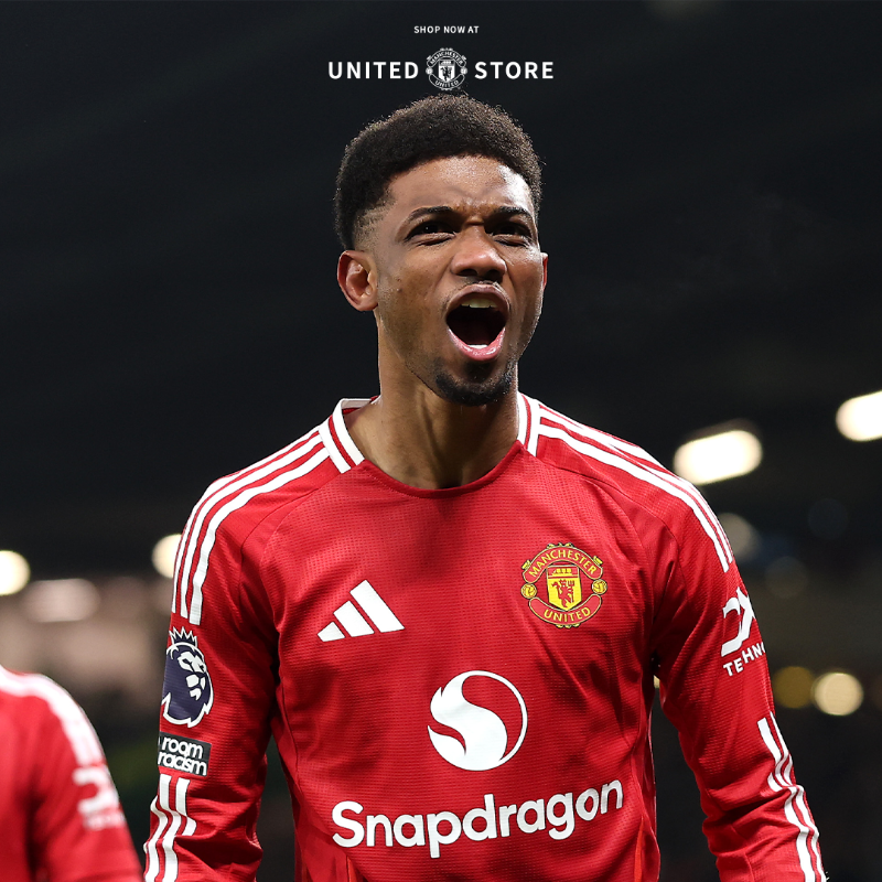 ManUtd's tweet photo. Inspire those around you in our home shirt 🔴

#MUFC