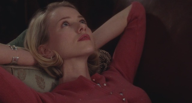 TheCinesthetic's tweet photo. Mulholland Drive (2001), dir. David Lynch https://t.co/WYmWPhTimA