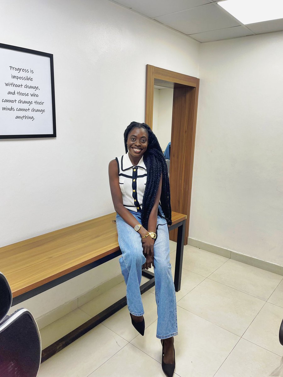 lara_peperenpe's tweet photo. Cutie with a lot of happiness 😌 https://t.co/BzgAGwwv62