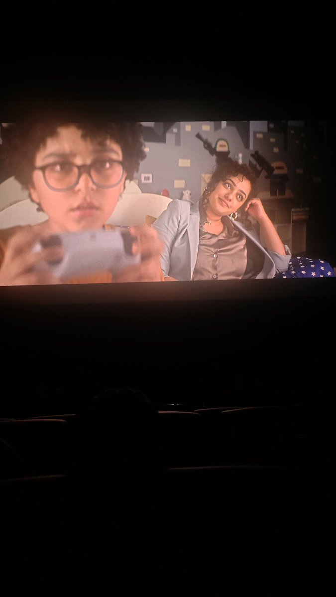 OWAISALOWI's tweet photo. I watched  #KadhalikkaNeramillai movie today It was an absolutely fantastic story #RaviMohan #NithyaMenen both characters are  connected well for me
 i  loved it♥️ 

@MenenNithya  ✨ https://t.co/dVlYgMxI2y