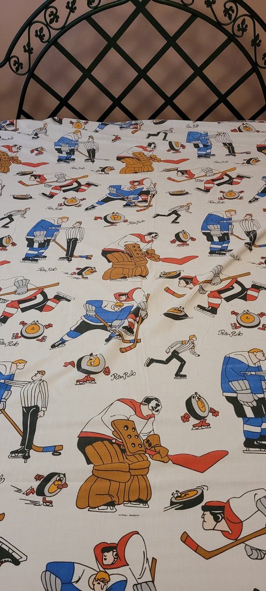 CaptainOshawa's tweet photo. Bed Made #PeterPuck https://t.co/3b4zAvGqnt