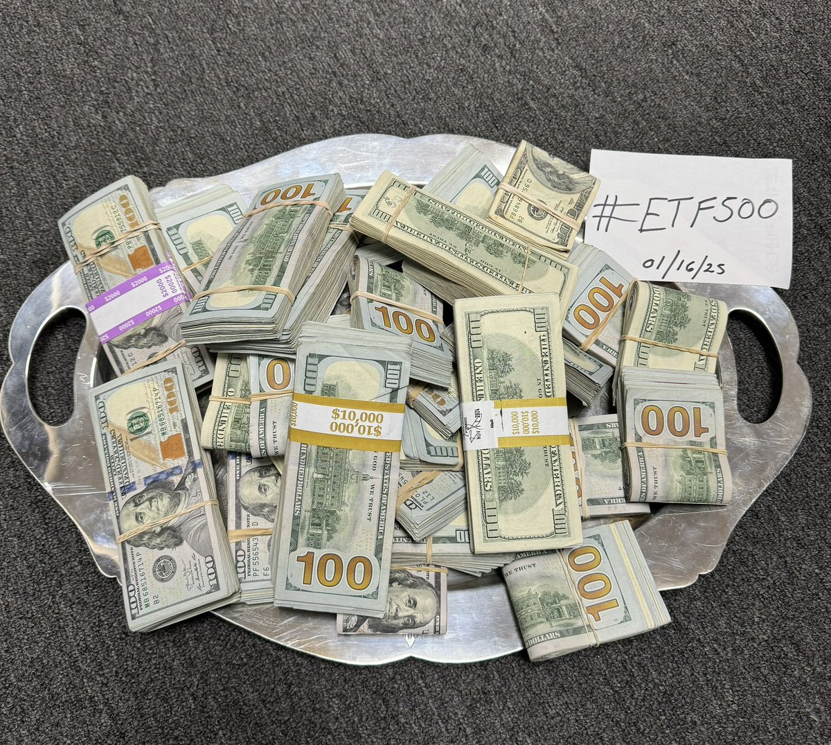 DaFlawlessWhale's tweet image. #ETF500 dinner is served shall I get on the bid I found some extra sock money we are the next billion dollar meme we aren’t your avg pump n dump accumulate cheap and sit comfy I’m fully convicted ELON TRUMP FART 🚀🚀📈📈
CWX6t6pGJ1zsnuywnyd2ZMZJ7inB2sWuPdsteoT6pump