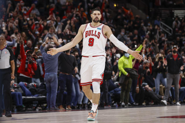 Cerrone_Battle's tweet photo. I'm doubling down...KP for Vucevic asap. KP is talented and gets his numbers but he is in the way. Vuc is a solid 20/10 big that is a 50/40 shooter. Efficient, healthy and most importantly HUNGRY. Team needs a hungry spark. Vuc and Lonnie Walker will give them that. https://t.co/kAKr2hICDt