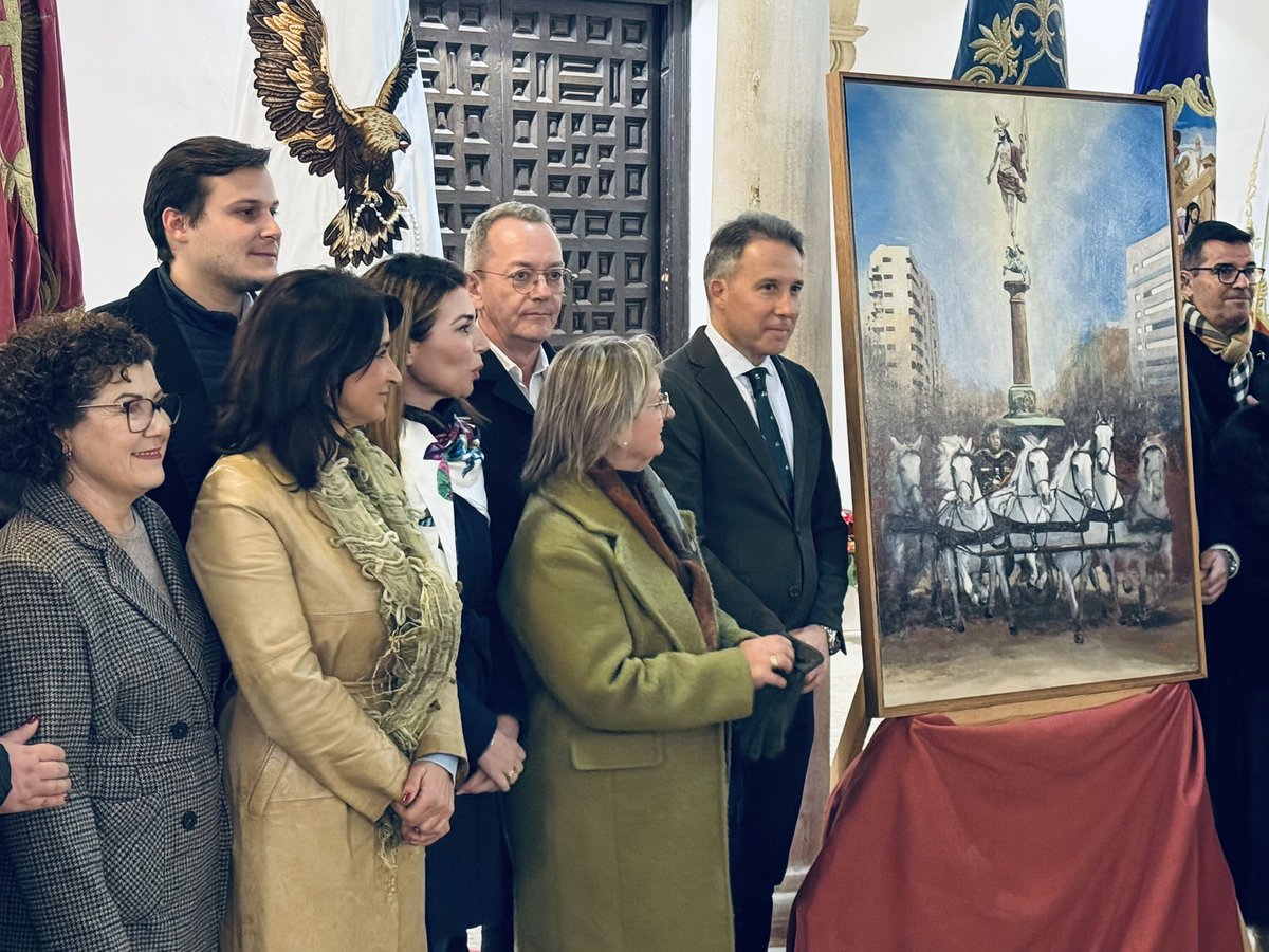 PasoBlanco_3's tweet photo. 🏳️ Está tarde hemos asistido el acto de presentación del cartel oficial de la Semana Santa de Lorca 2025, obra del pintor malagueño, Cristóbal Pérez TOVAL. https://t.co/HP2ESDOtXy