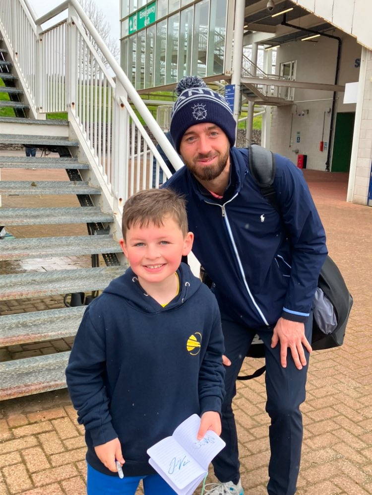 Mark Gurd tweet media