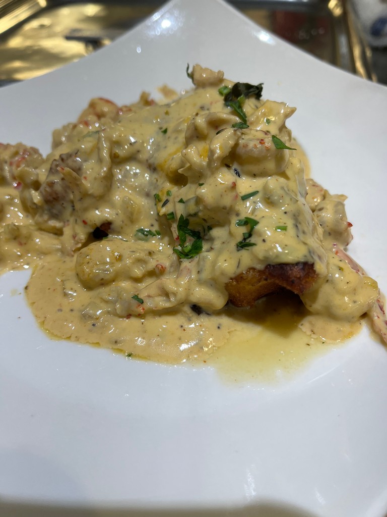 Wreck fish with a Louisiana Crawfish Creole Sauce. Delicious seafood entree special at Knight’s Downtown this weekend!!