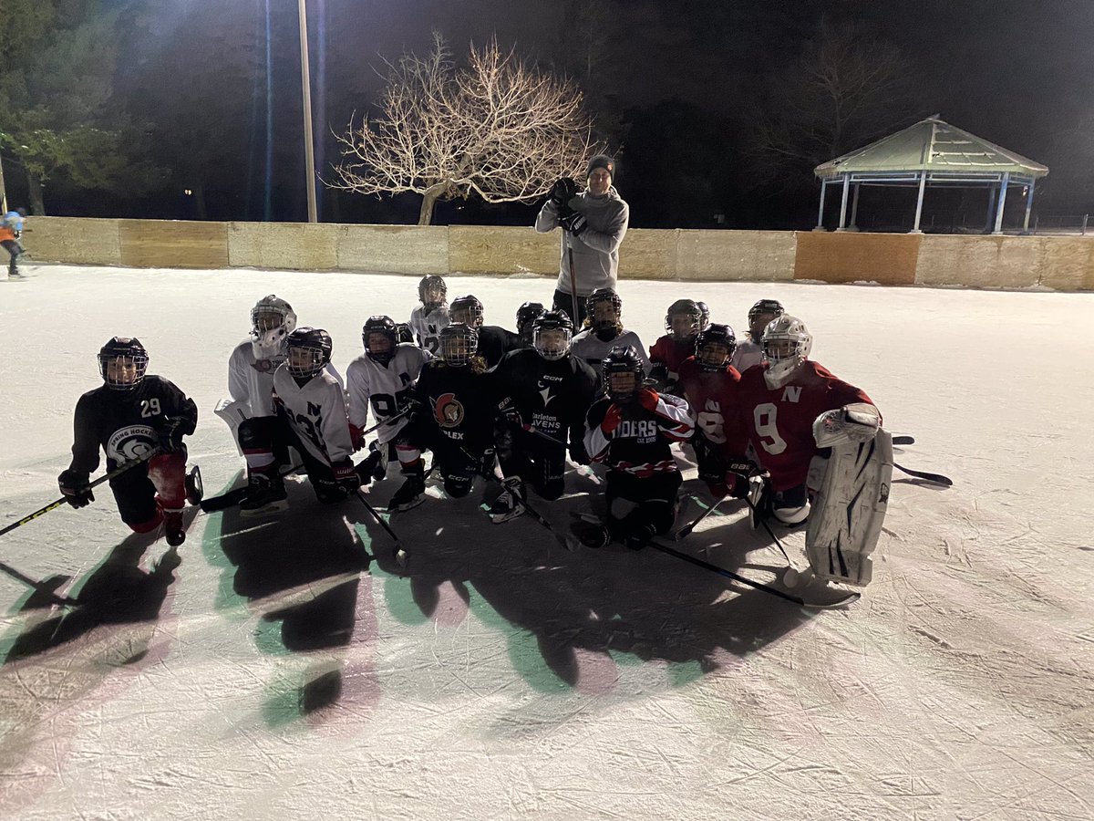 Last night we had U9A Nepean Raiders Team White on ice. They had a great practice/scrimmage. The crew was out after to scrape and flood the ice. Ice is in great shape and temperature is perfect so hope to continue to see big crowds this week. No reservations till Sunday morning.