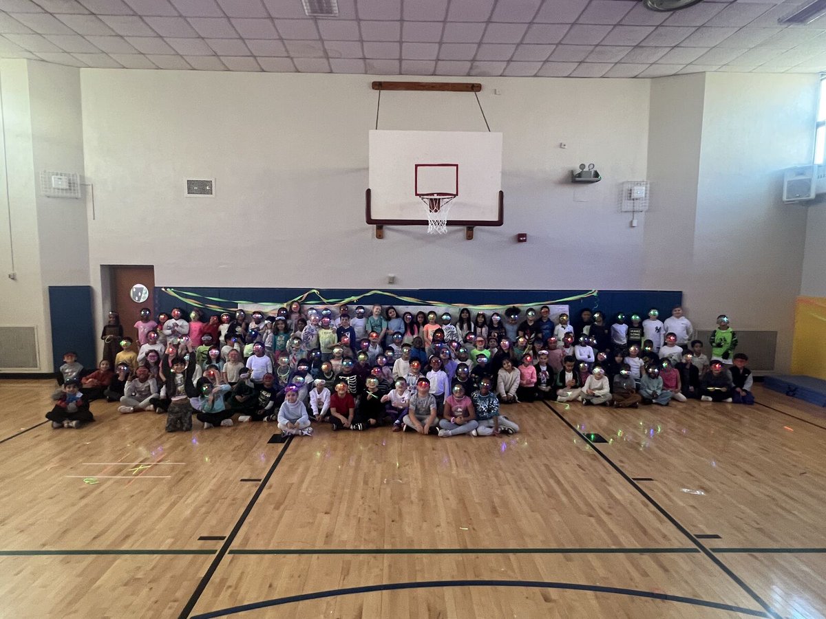 Second Grade Glow Party psqr.io/JsmjncMJM5 via <a href="/ParentSquare/">ParentSquare</a>