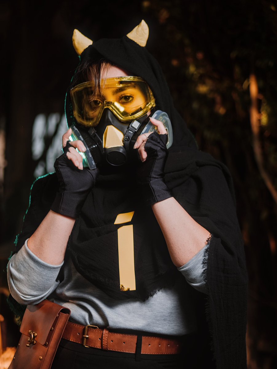 Y’all get to see my Impulse cosplay photos first lol

Design : <a href="/CherriFireLive/">Cherri 🌸</a> <a href="/chrisriin/">Chris</a> <a href="/HotGuyComicZine/">HOTGUY COMICS ZINE</a>  (listed everyone cause idk if it fell under as a wildlife or smoke signal cosplay)

[ #cosplay #impulse #impulsesvfanart #minecraft #wildlife #traffictwt ] <a href="/impulseSV/">impulseSV</a>