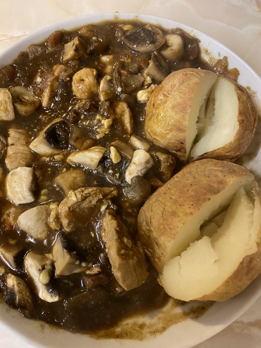 @almondburyslimmingw (@lynda_thwaites) on Twitter photo This was tasty once I’d picked out the carrots 🥕 🤮😂 added extra mushrooms to make up the speed free food served with 2 small jacket spuds
Will buy again 👍
#slimmingworldalmondburyrocks
#FeelRealGood
<a href="/SlimmingWorld/">Slimming World</a> <a href="/IcelandFoods/">Iceland Foods ❄️</a> This was tasty once I’d picked out the carrots 🥕 🤮😂 added extra mushrooms to make up the speed free food served with 2 small jacket spuds
Will buy again 👍
#slimmingworldalmondburyrocks
#FeelRealGood
<a href="/SlimmingWorld/">Slimming World</a> <a href="/IcelandFoods/">Iceland Foods ❄️</a>
