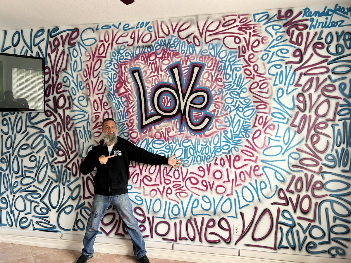 BNice (@bnice_projects) on Twitter photo Huge shout out to BNice artist <a href="/RendaWriter/">Renda Writer</a> for the amazing job he did with this beautiful mural in one our family members home. Huge shout out to BNice artist <a href="/RendaWriter/">Renda Writer</a> for the amazing job he did with this beautiful mural in one our family members home.