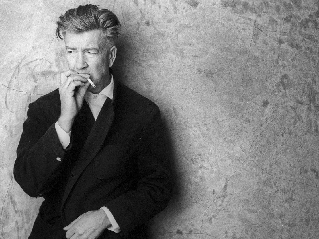 «It's a strange world...». Gracias.