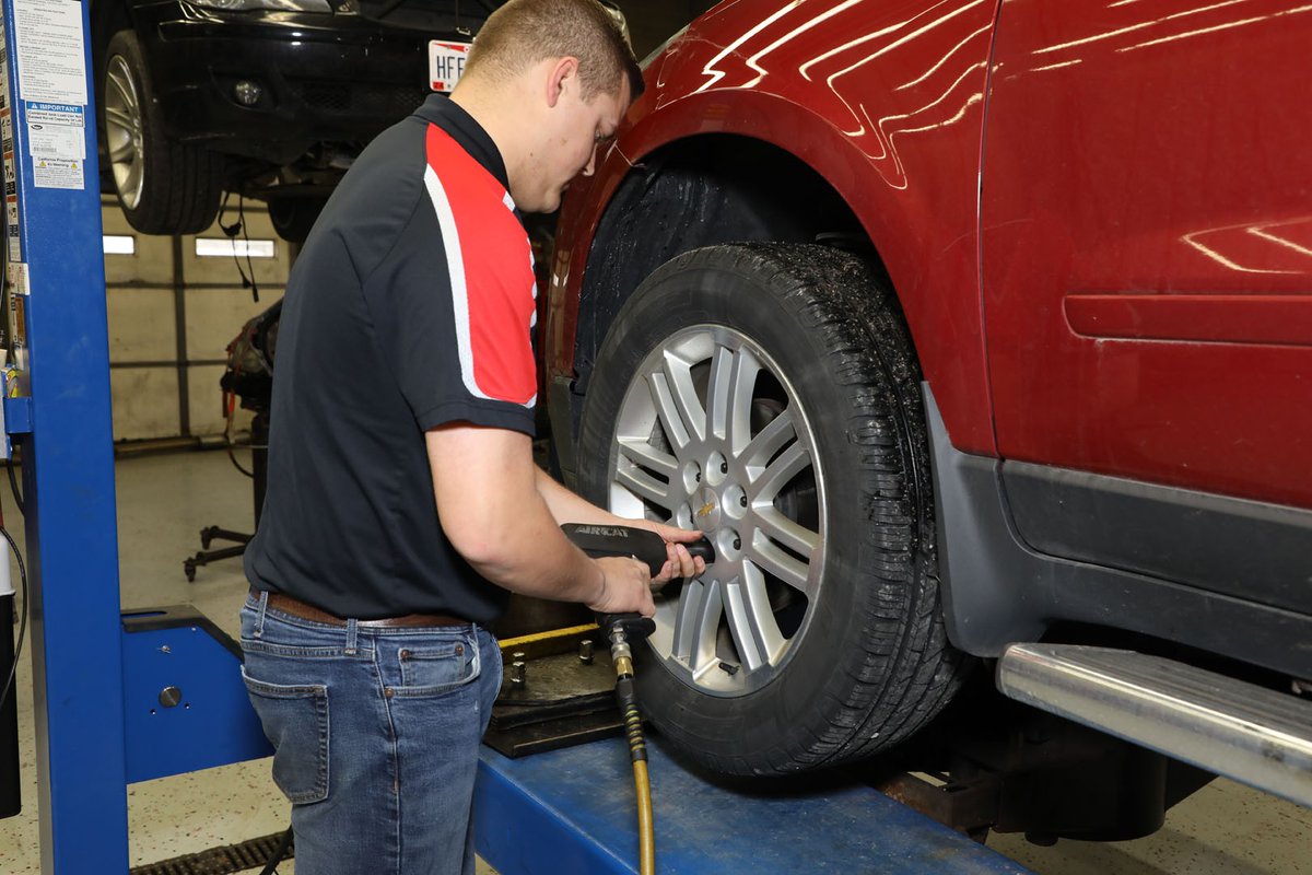 CJAutoService2's tweet photo. In need of a fresh set of tires? Give us a call! https://t.co/71jSd9ukuc