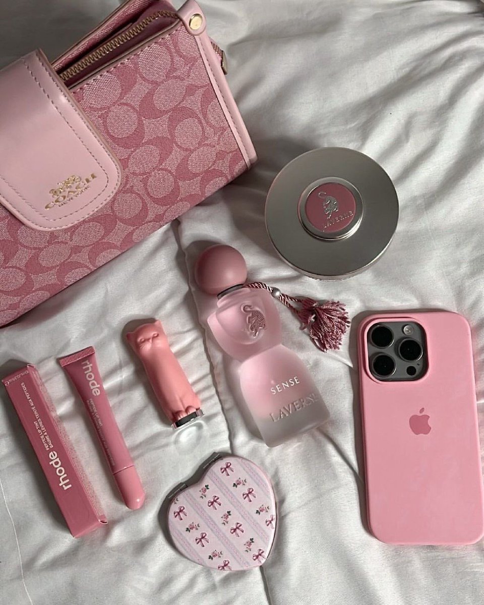 blushingdior's tweet photo. https://t.co/bvcKh2nMVQ