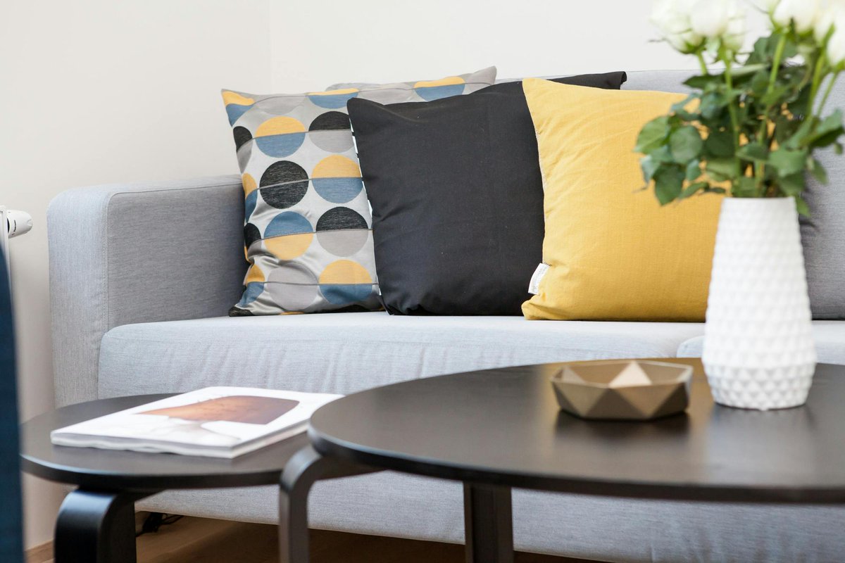nest_restsupply's tweet photo. 🏡 Make your living room feel like a sanctuary with thoughtful furniture choices. A few key pieces can turn your space into a serene, functional retreat. #LivingRoomEssentials #HomeDecorTips
👉 https://t.co/60SnxUfHfR 🏠 https://t.co/cePC3GQFLG