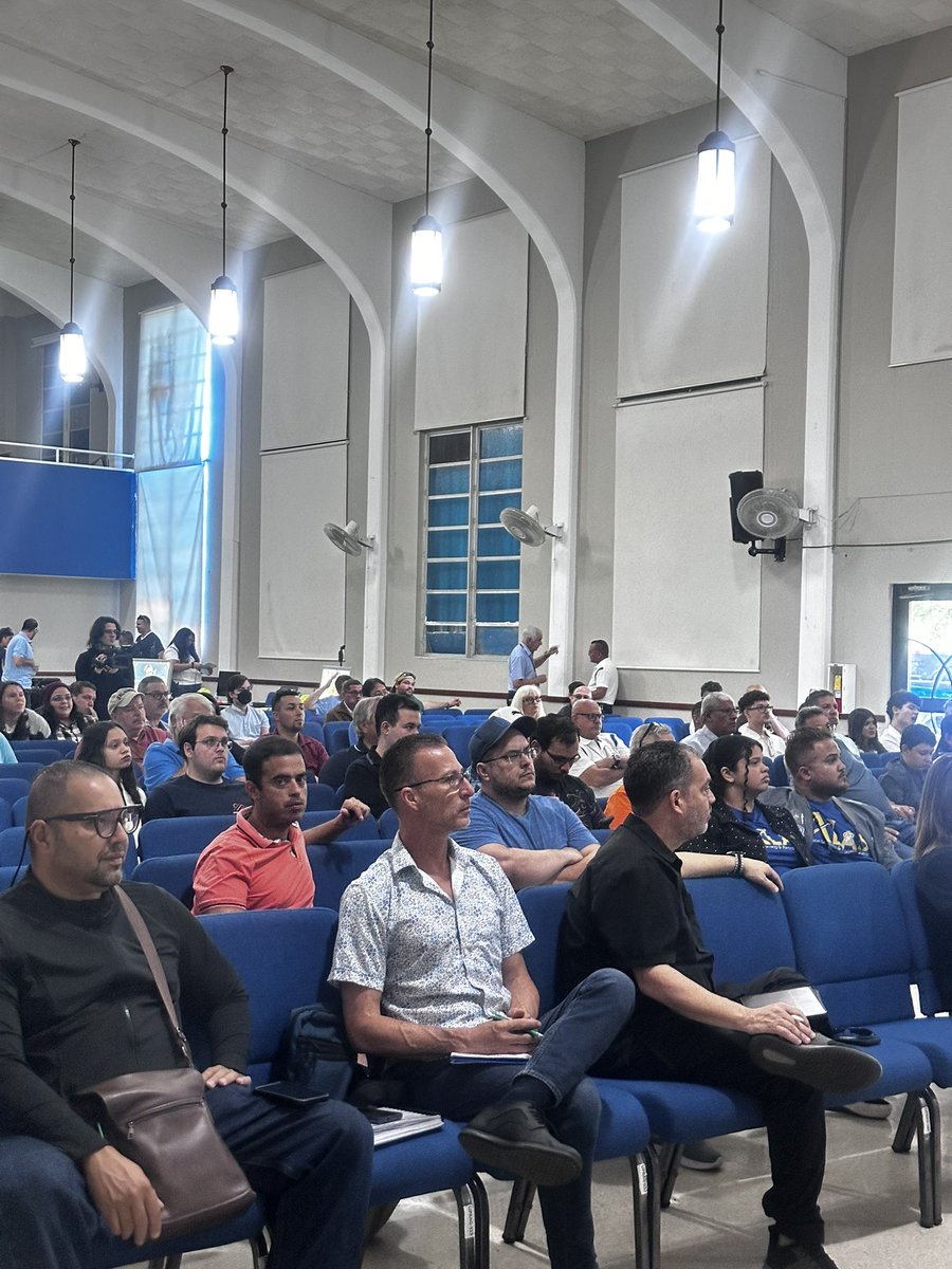 UPRAgcomunica's tweet photo. [Evento] | En la mañana de hoy se llevó a cabo el Puerto Rico UAV Expo en la UPR Aguadilla, donde se destacó lo último en tecnología de drones con Inteligencia Artificial y su impacto en diversas industrias. 🛸💡 
#uprag #zonatiburon https://t.co/sSt5QqVRCR